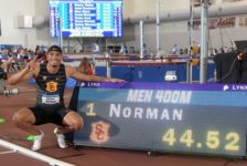 Παγκόσμιο ρεκόρ στα 400m κλειστού στίβου από τον Michael Norman